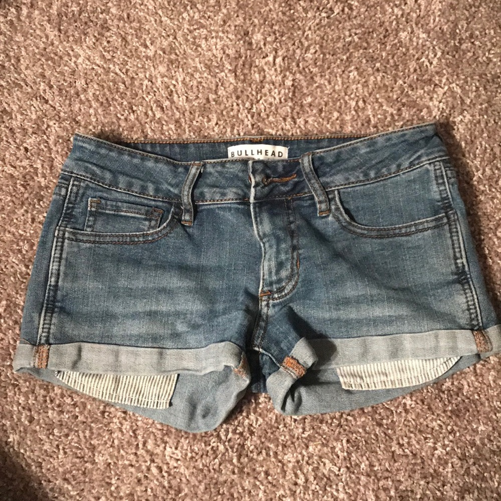 Bullhead jean shorts